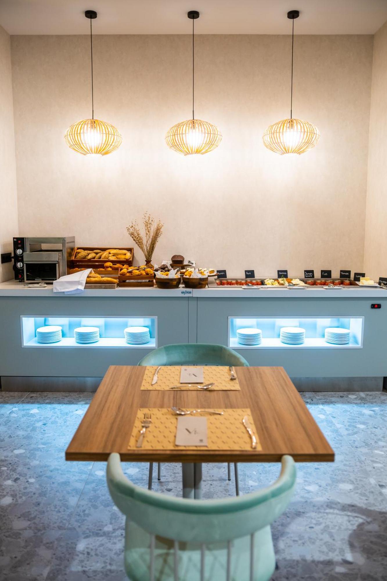 Hotel Malaga Vibes Екстериор снимка