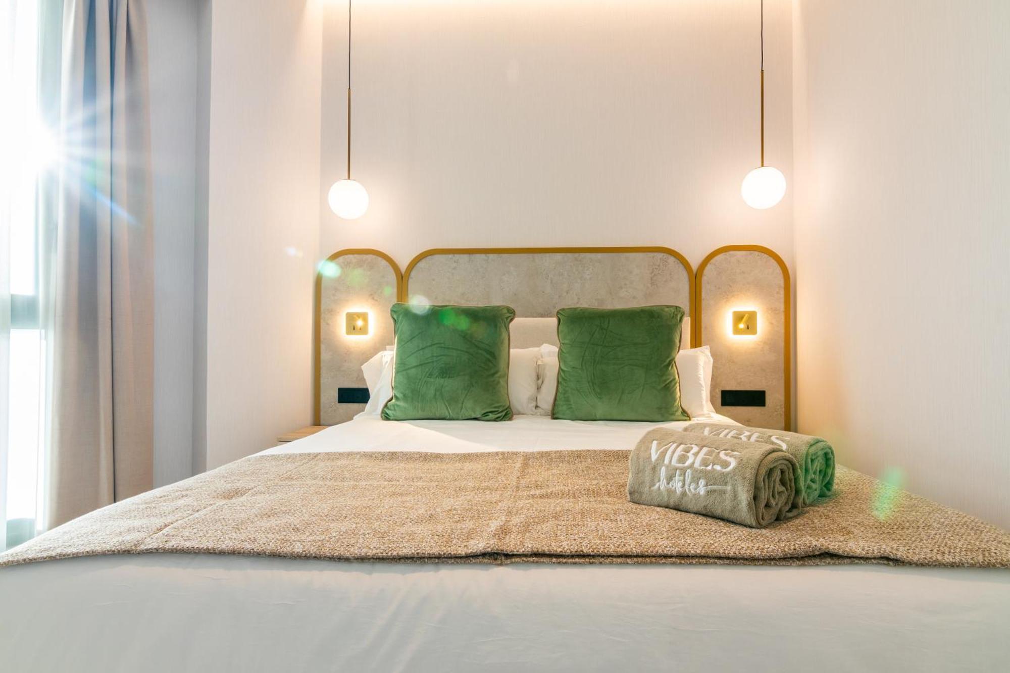 Hotel Malaga Vibes Екстериор снимка