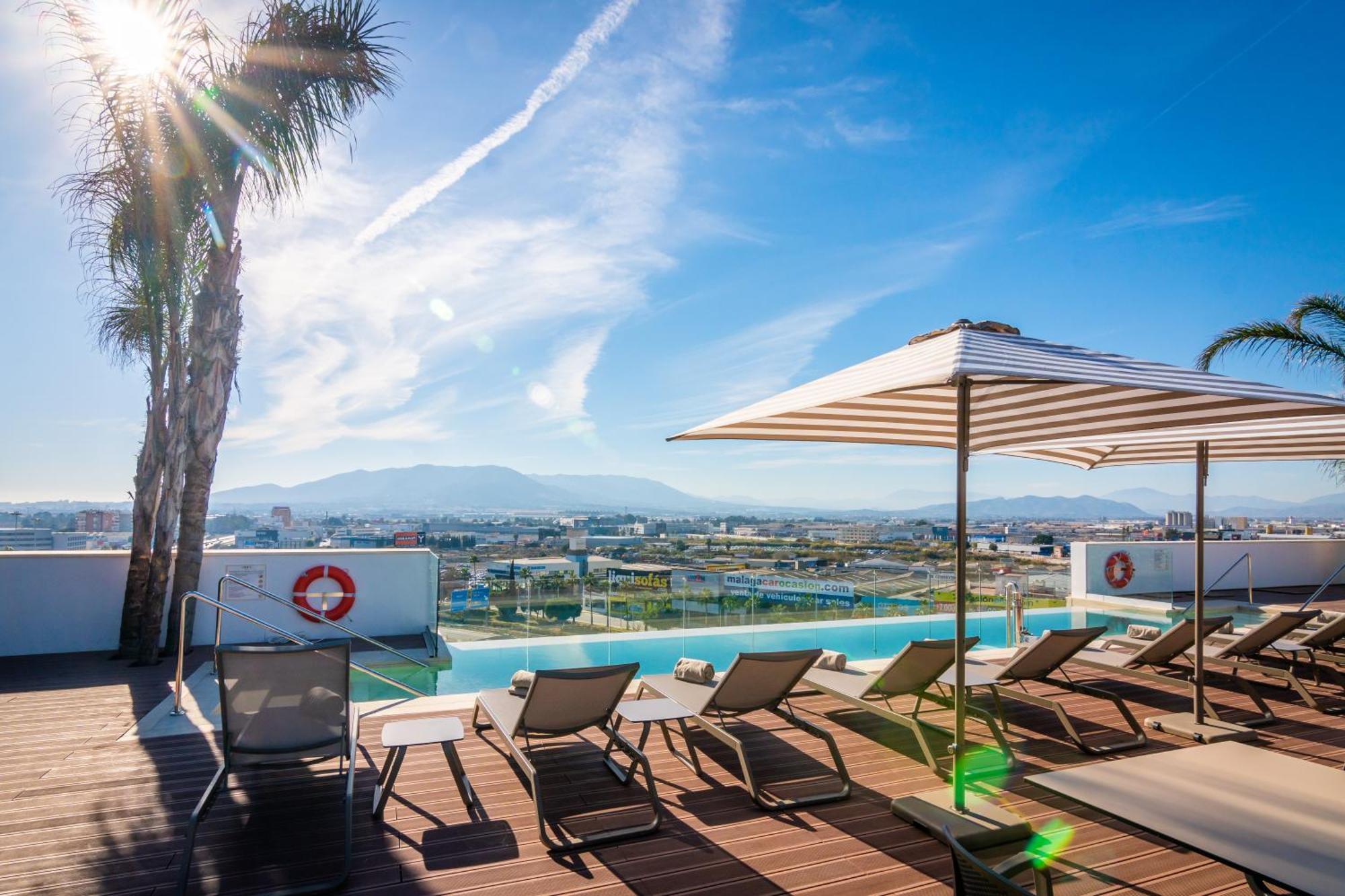 Hotel Malaga Vibes Екстериор снимка