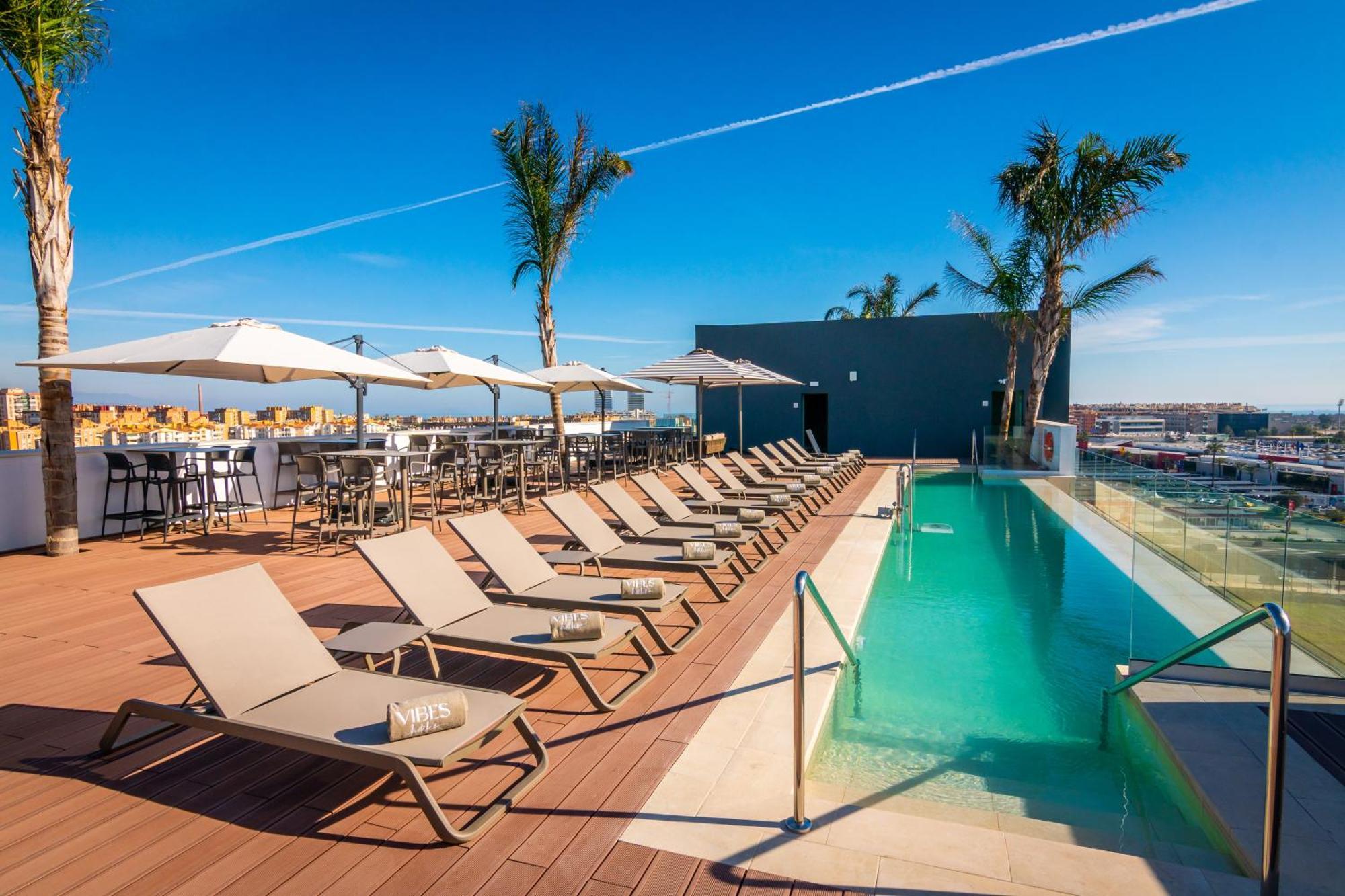 Hotel Malaga Vibes Екстериор снимка